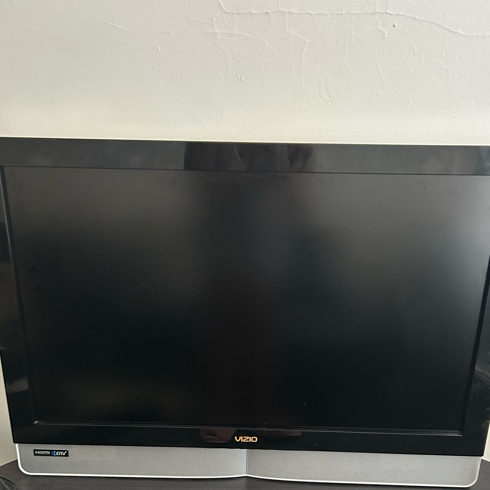 Vizio Black Flat Screen Monitor
